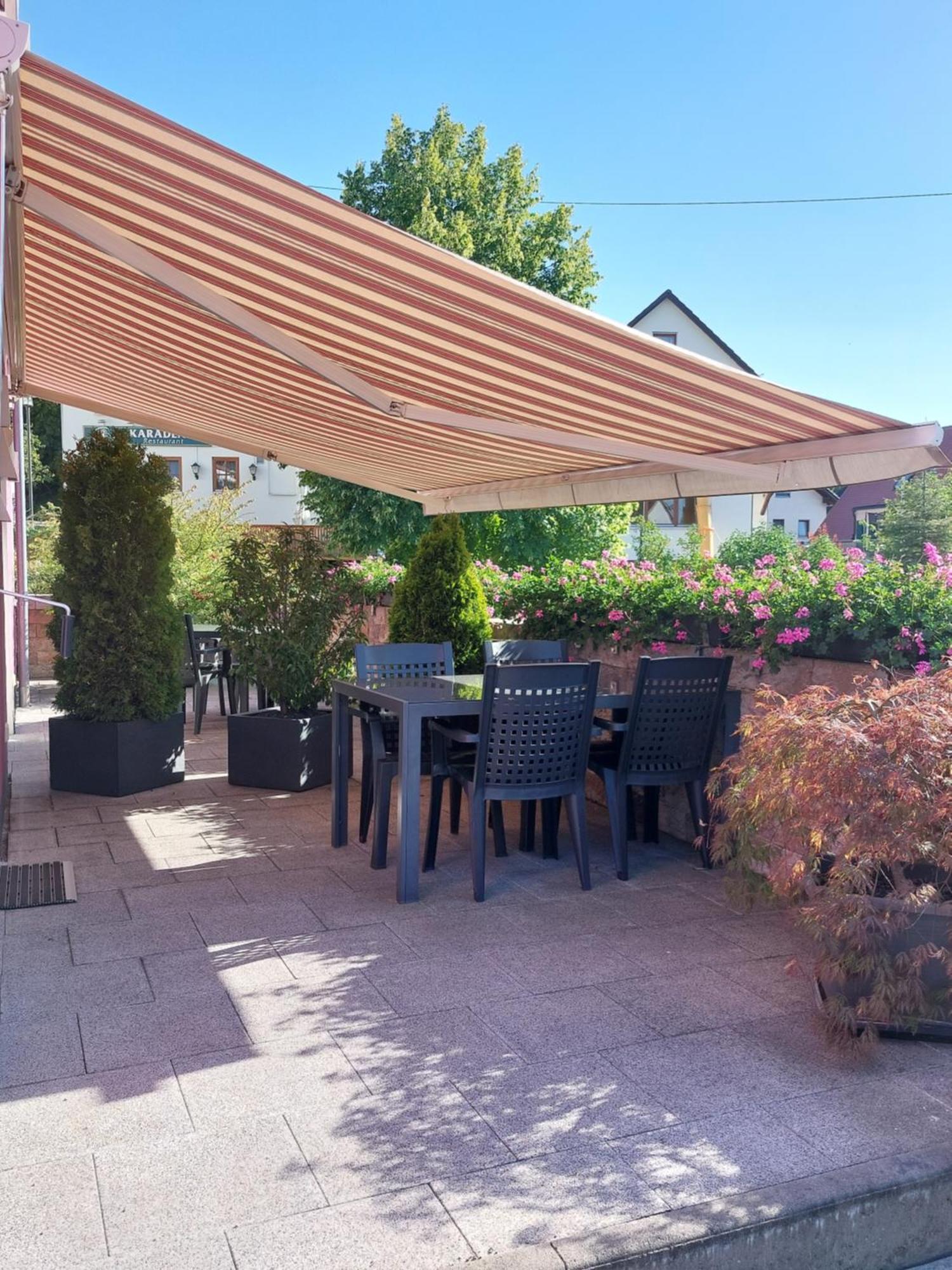 Pension Am Kirchberg Wehringen Εξωτερικό φωτογραφία