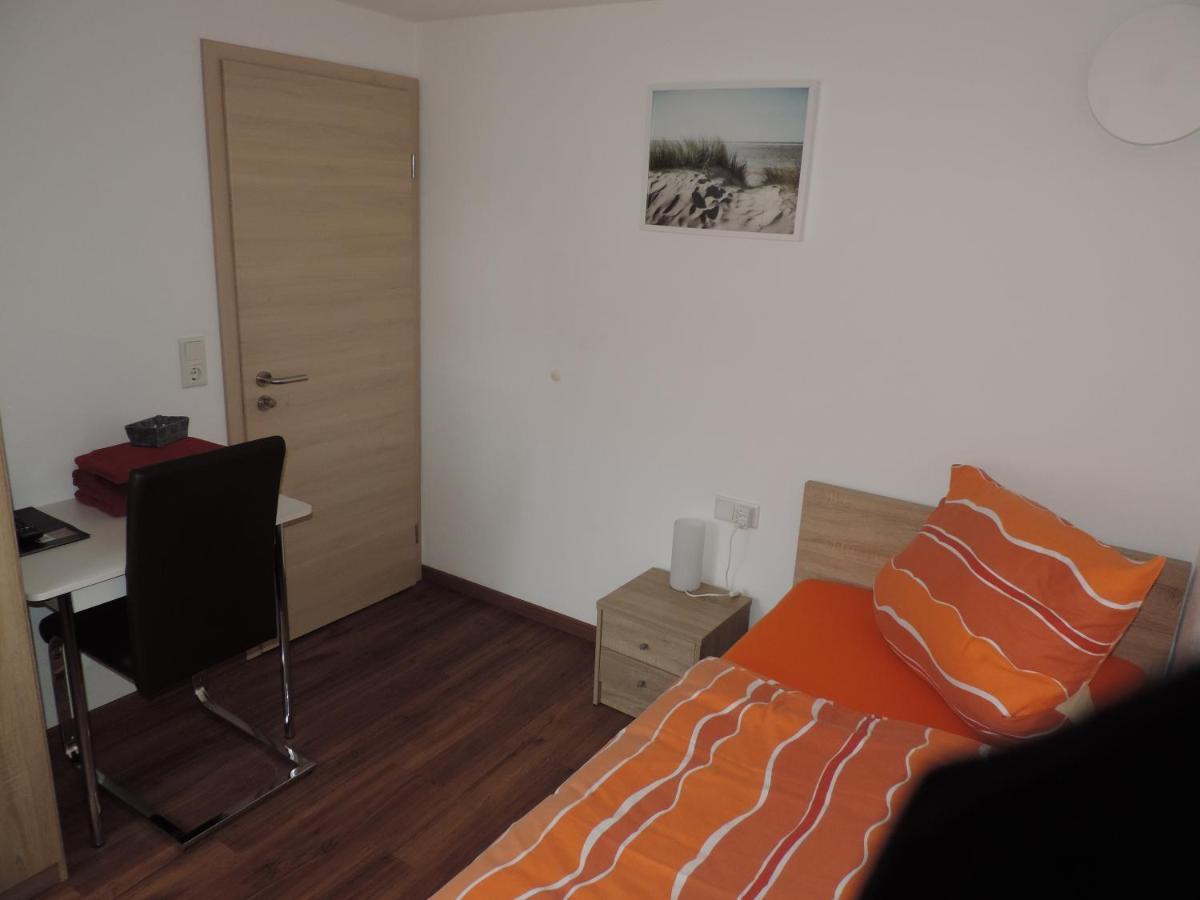 Pension Am Kirchberg Wehringen Εξωτερικό φωτογραφία